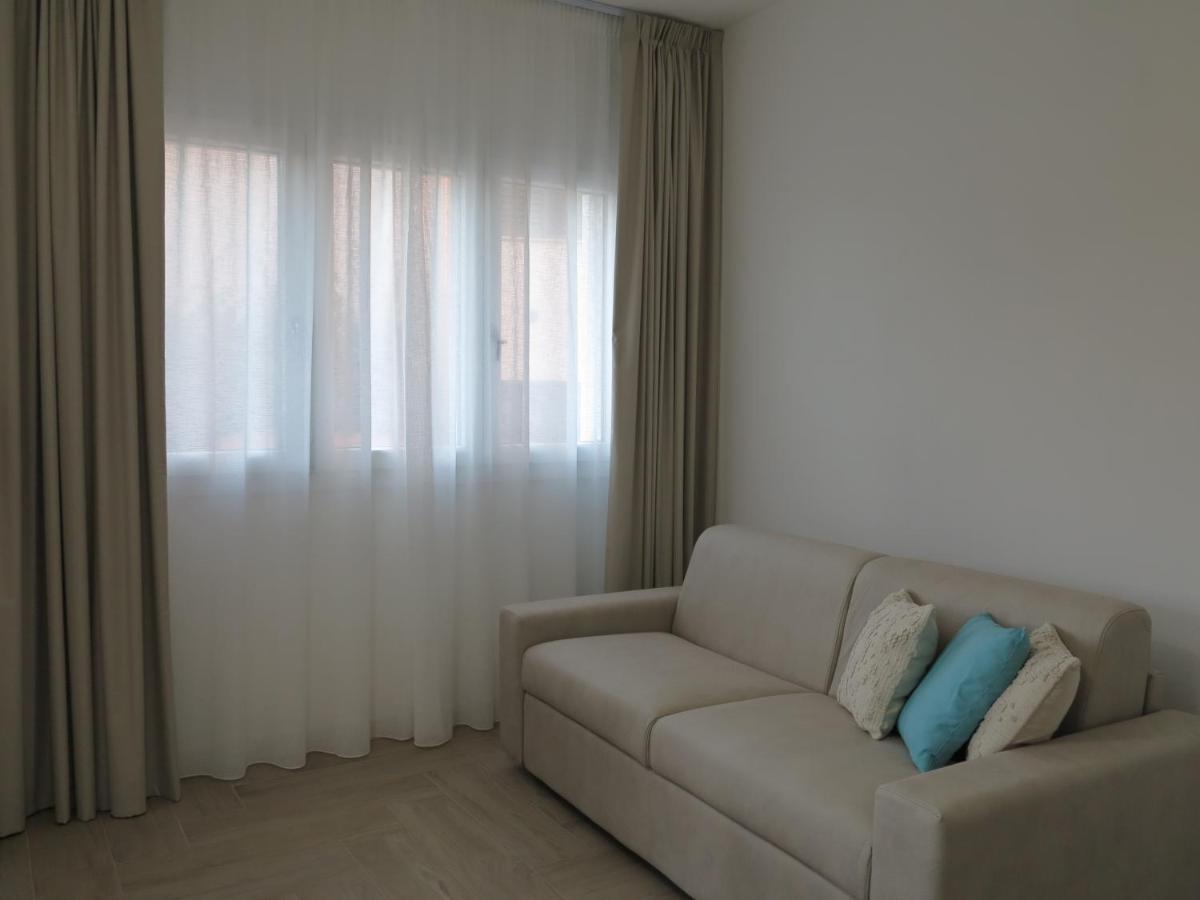 Estia Suites Villasimius Dış mekan fotoğraf